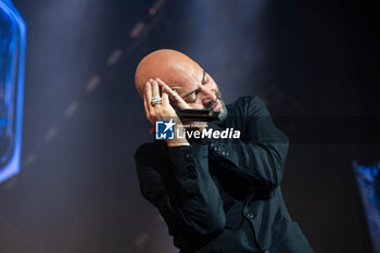 2024-06-15 - NEGRAMARO live at Stadio Diego Armando Maradona, Naples 15-06-24. Giuliano Sangiorgi - NEGRAMARO - CONCERTS - ITALIAN MUSIC BAND