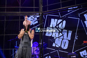 20/06/2024 - Lorenzo Kruger - frontman of Nobraino band -performing live - NOBRAINO - 'ANIMALI DA PALCOSCENICO' TOUR ESTIVO - CONCERTI - BAND ITALIANE