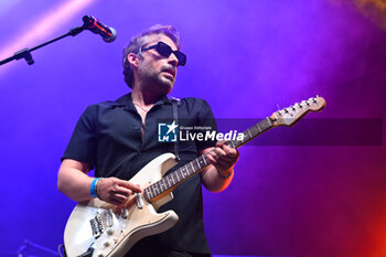 2024-07-01 - Gianmarco Amicarelli of The Lira performs opening The Libertines Tour 2024 at Villa Ada Estate 2024, on July 1, 2024 in Rome, Italy. - THE LIRA LIVE TOUR 2024 - CONCERTS - ITALIAN MUSIC BAND