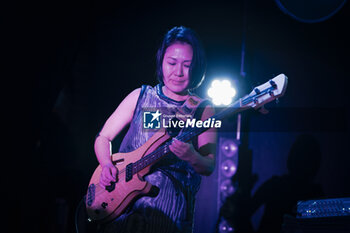 2024-02-15 - Satomi Matsuzaki of DEERHOOF live in Rome, Monk Club, on 15 february 2024 - DEERHOOF LIVE IN ROME - CONCERTS - MUSIC BAND