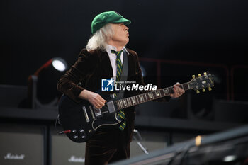 2024-05-25 - Australian heavy metal and rock ’n roll legend band Ac/Dc (guitarist Angus Young and singer Brian Johnson) performing on stage during their “Pwr/up Tour at RCF Arena in Reggio Emilia, Italy, May 25, 2024 - photo Michele Nucci - AC/DC PWR UP TOUR - CONCERTS - MUSIC BAND