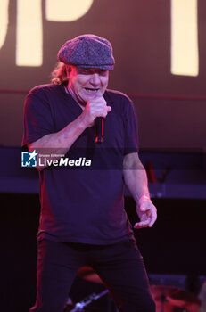 2024-05-25 - Australian heavy metal and rock ’n roll legend band Ac/Dc (guitarist Angus Young and singer Brian Johnson) performing on stage during their “Pwr/up Tour at RCF Arena in Reggio Emilia, Italy, May 25, 2024 - photo Michele Nucci - AC/DC PWR UP TOUR - CONCERTS - MUSIC BAND