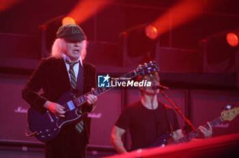 2024-05-25 - Australian heavy metal and rock ’n roll legend band Ac/Dc (guitarist Angus Young and singer Brian Johnson) performing on stage during their “Pwr/up Tour at RCF Arena in Reggio Emilia, Italy, May 25, 2024 - photo Michele Nucci - AC/DC PWR UP TOUR - CONCERTS - MUSIC BAND