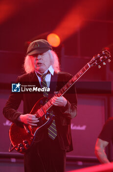 2024-05-25 - Australian heavy metal and rock ’n roll legend band Ac/Dc (guitarist Angus Young and singer Brian Johnson) performing on stage during their “Pwr/up Tour at RCF Arena in Reggio Emilia, Italy, May 25, 2024 - photo Michele Nucci - AC/DC PWR UP TOUR - CONCERTS - MUSIC BAND