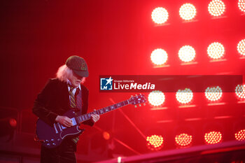 2024-05-25 - Australian heavy metal and rock ’n roll legend band Ac/Dc (guitarist Angus Young and singer Brian Johnson) performing on stage during their “Pwr/up Tour at RCF Arena in Reggio Emilia, Italy, May 25, 2024 - photo Michele Nucci - AC/DC PWR UP TOUR - CONCERTS - MUSIC BAND