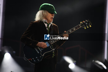 2024-05-25 - Australian heavy metal and rock ’n roll legend band Ac/Dc (guitarist Angus Young and singer Brian Johnson) performing on stage during their “Pwr/up Tour at RCF Arena in Reggio Emilia, Italy, May 25, 2024 - photo Michele Nucci - AC/DC PWR UP TOUR - CONCERTS - MUSIC BAND