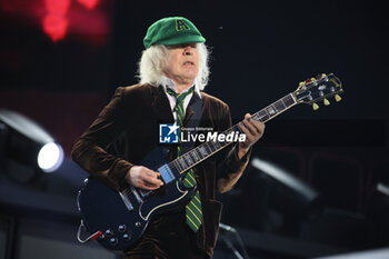 2024-05-25 - Australian heavy metal and rock ’n roll legend band Ac/Dc (guitarist Angus Young and singer Brian Johnson) performing on stage during their “Pwr/up Tour at RCF Arena in Reggio Emilia, Italy, May 25, 2024 - photo Michele Nucci - AC/DC PWR UP TOUR - CONCERTS - MUSIC BAND