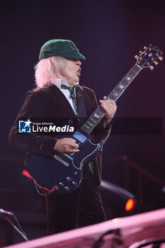 2024-05-25 - Australian heavy metal and rock ’n roll legend band Ac/Dc (guitarist Angus Young and singer Brian Johnson) performing on stage during their “Pwr/up Tour at RCF Arena in Reggio Emilia, Italy, May 25, 2024 - photo Michele Nucci - AC/DC PWR UP TOUR - CONCERTS - MUSIC BAND