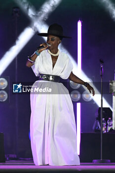 2024-06-20 - Skye Edwards during the Morcheeba Concert at Temple of Venus,Coliseum Archaeological Park in Rome, Italy on June 20th, 2024 - MORCHEEBA TOUR 2024 - CONCERTS - MUSIC BAND