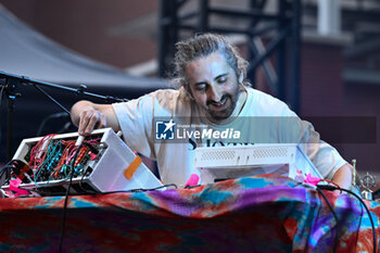 2024-06-24 - James Holden opening The Smile Summer 2024 Tour at Cavea of Auditorium Parco della Musica, on June 24, 2024 in Rome, Italy. - THE SMILE SUMMER 2024 - CONCERTS - MUSIC BAND