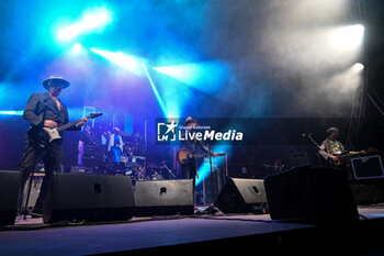 2024-07-01 - The Libertines performs during Tour 2024 Tour at Villa Ada Estate 2024, on July 1, 2024 in Rome, Italy. - THE LIBERTINES TOUR 2024 - CONCERTS - MUSIC BAND