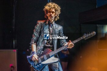 11/07/2024 - Frankie Poullain - THE DARKNESS - TOUR 2024 - CONCERTI - BAND STRANIERE