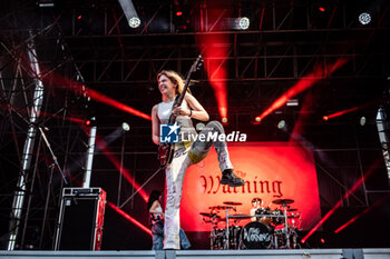 2024-07-18 - Daniela Villarreal Velez of The Warning - THE WARNING - CONCERTS - MUSIC BAND