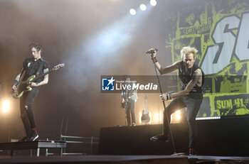 2024-11-16 - Canadian pop-punk band SUM41 during their “Tour Of The Setting Sum” at Unipol Arena, Casalecchio, (Bo), Italy, November 16, 2024 - photo: Michele Nucci - SUM 41 IN 