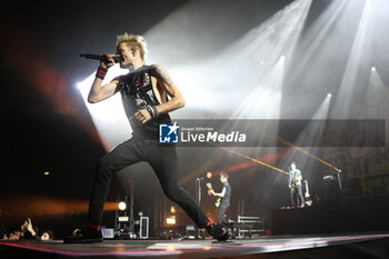 2024-11-16 - Canadian pop-punk band SUM41 during their “Tour Of The Setting Sum” at Unipol Arena, Casalecchio, (Bo), Italy, November 16, 2024 - photo: Michele Nucci - SUM 41 IN 