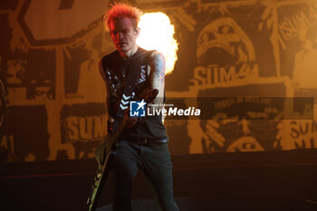 2024-11-16 - Canadian pop-punk band SUM41 during their “Tour Of The Setting Sum” at Unipol Arena, Casalecchio, (Bo), Italy, November 16, 2024 - photo: Michele Nucci - SUM 41 IN 