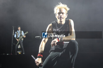 2024-11-16 - Canadian pop-punk band SUM41 during their “Tour Of The Setting Sum” at Unipol Arena, Casalecchio, (Bo), Italy, November 16, 2024 - photo: Michele Nucci - SUM 41 IN 