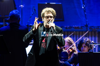 Samuele Bersani & Orchestra 2024 - CONCERTS - ITALIAN SINGER AND ARTIST