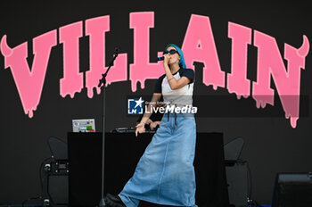 2024-04-13 - Rose Villain on the Podium Stage - ROSE VILLAIN LIVE 2024 MISANO E-PRIX RACE - CONCERTS - ITALIAN SINGER AND ARTIST