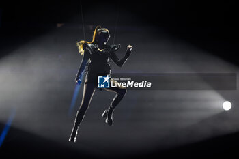 29/04/2024 - Annalisa Scarrone known professionally as Annalisa performs live on stage during Tutti nel Vortice Palasport at  Forum on April 29, 2024 in Assago, Italy - ANNALISA - TUTTI NEL VORTICE PALASPORT - CONCERTI - CANTANTI E ARTISTI ITALIANI