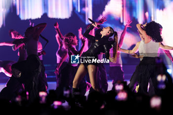 2024-04-29 - Annalisa Scarrone known professionally as Annalisa performs live on stage during Tutti nel Vortice Palasport at  Forum on April 29, 2024 in Assago, Italy - ANNALISA - TUTTI NEL VORTICE PALASPORT - CONCERTS - ITALIAN SINGER AND ARTIST