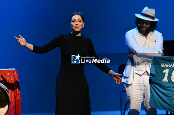 2024-05-18 - Simona Molinari during the concert El Pelusa y la Negra on 18 May 2024 at the Auditorium Parco della Musica, in Rome, Italy. - MOLINARI E DAMATO ''EL PELUSA Y LA NEGRA'' - CONCERTS - ITALIAN SINGER AND ARTIST