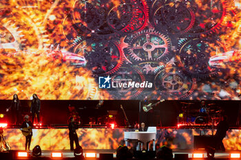 2024-05-19 - Antonello Venditti pseudonym of Antonio Venditti on a stage at Arena di Verona for his first live performs of his new tour “Notte Prima Degli Esami - 1984-2024 40th Anniversary” on May 19, 2024 in Verona, Italy. - ANTONELLO VENDITTI - NOTTE PRIMA DEGLI ESAMI - 1984-2024 40TH ANNIVERSARY - CONCERTS - ITALIAN SINGER AND ARTIST