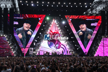 2024-06-08 - A general view of the stage and atmosphere during Vasco Live 2024 at  San Siro Stadium on June 08, 2024 in Milan, Italy - VASCO ROSSI - VASCO LIVE 2024 - CONCERTS - ITALIAN SINGER AND ARTIST