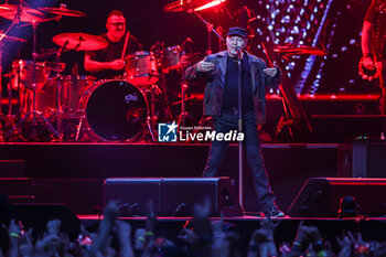 2024-06-08 - Vasco Rossi performs live on stage during Vasco Live 2024 at  San Siro Stadium on June 08, 2024 in Milan, Italy - VASCO ROSSI - VASCO LIVE 2024 - CONCERTS - ITALIAN SINGER AND ARTIST