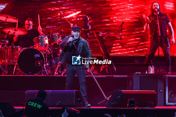 2024-06-08 - Vasco Rossi performs live on stage during Vasco Live 2024 at  San Siro Stadium on June 08, 2024 in Milan, Italy - VASCO ROSSI - VASCO LIVE 2024 - CONCERTS - ITALIAN SINGER AND ARTIST