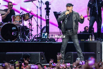 2024-06-08 - Vasco Rossi performs live on stage during Vasco Live 2024 at  San Siro Stadium on June 08, 2024 in Milan, Italy - VASCO ROSSI - VASCO LIVE 2024 - CONCERTS - ITALIAN SINGER AND ARTIST