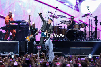 2024-06-08 - Vasco Rossi performs live on stage during Vasco Live 2024 at  San Siro Stadium on June 08, 2024 in Milan, Italy - VASCO ROSSI - VASCO LIVE 2024 - CONCERTS - ITALIAN SINGER AND ARTIST