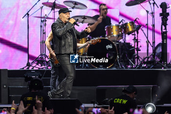 2024-06-08 - Vasco Rossi performs live on stage during Vasco Live 2024 at  San Siro Stadium on June 08, 2024 in Milan, Italy - VASCO ROSSI - VASCO LIVE 2024 - CONCERTS - ITALIAN SINGER AND ARTIST