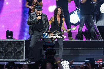 2024-06-08 - Vasco Rossi performs live on stage during Vasco Live 2024 at  San Siro Stadium on June 08, 2024 in Milan, Italy - VASCO ROSSI - VASCO LIVE 2024 - CONCERTS - ITALIAN SINGER AND ARTIST