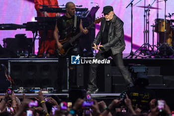 2024-06-08 - Vasco Rossi performs live on stage during Vasco Live 2024 at  San Siro Stadium on June 08, 2024 in Milan, Italy - VASCO ROSSI - VASCO LIVE 2024 - CONCERTS - ITALIAN SINGER AND ARTIST