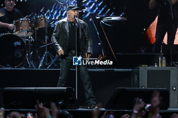 2024-06-08 - Vasco Rossi performs live on stage during Vasco Live 2024 at  San Siro Stadium on June 08, 2024 in Milan, Italy - VASCO ROSSI - VASCO LIVE 2024 - CONCERTS - ITALIAN SINGER AND ARTIST