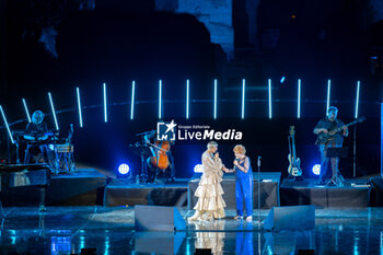 2024-06-06 - Malika Ayane and Ornella Vanoni during the the Ornella Vanoni Senza Fine Tour Concert at Terme di Caracalla in Rome, Italy, on june 06, 2024 - ORNELLA VANONI - SENZA FINE TOUR - CONCERTS - ITALIAN SINGER AND ARTIST