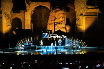 2024-06-06 - Ornella Vanoni during the the Ornella Vanoni Senza Fine Tour Concert at Terme di Caracalla in Rome, Italy, on june 06, 2024 - ORNELLA VANONI - SENZA FINE TOUR - CONCERTS - ITALIAN SINGER AND ARTIST