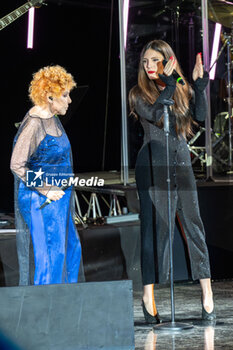 2024-06-06 - Ditonellapiaga and Ornella Vanoni during the the Ornella Vanoni Senza Fine Tour Concert at Terme di Caracalla in Rome, Italy, on june 06, 2024 - ORNELLA VANONI - SENZA FINE TOUR - CONCERTS - ITALIAN SINGER AND ARTIST