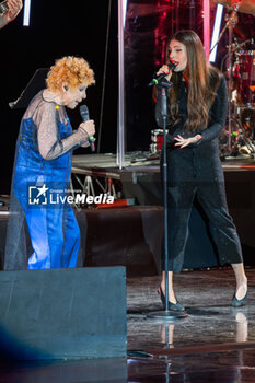 2024-06-06 - Ditonellapiaga and Ornella Vanoni during the the Ornella Vanoni Senza Fine Tour Concert at Terme di Caracalla in Rome, Italy, on june 06, 2024 - ORNELLA VANONI - SENZA FINE TOUR - CONCERTS - ITALIAN SINGER AND ARTIST