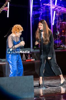 2024-06-06 - Ditonellapiaga and Ornella Vanoni during the the Ornella Vanoni Senza Fine Tour Concert at Terme di Caracalla in Rome, Italy, on june 06, 2024 - ORNELLA VANONI - SENZA FINE TOUR - CONCERTS - ITALIAN SINGER AND ARTIST