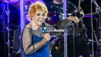 2024-06-06 - Ornella Vanoni during the the Ornella Vanoni Senza Fine Tour Concert at Terme di Caracalla in Rome, Italy, on june 06, 2024 - ORNELLA VANONI - SENZA FINE TOUR - CONCERTS - ITALIAN SINGER AND ARTIST