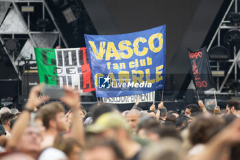 2024-06-07 - [ITALIAN SINGER AND ARTIST] - CONCERTS - VASCO ROSSI - VASCO LIVE 2024 - VASCO ROSSI - VASCO LIVE 2024 - CONCERTS - ITALIAN SINGER AND ARTIST