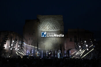 2024-06-19 - Diodadato during the Concert Ho Acceso un Fuoco, Estate 24 at Temple of Venus,Coliseum Archaeological Park in Rome, Italy on July 19th, 2024 - DIODATO - HO ACCESO UN FUOCO - ESTATE 24 - CONCERTS - ITALIAN SINGER AND ARTIST