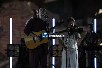 2024-06-19 - Diodadato during the Concert Ho Acceso un Fuoco, Estate 24 at Temple of Venus,Coliseum Archaeological Park in Rome, Italy on July 19th, 2024 - DIODATO - HO ACCESO UN FUOCO - ESTATE 24 - CONCERTS - ITALIAN SINGER AND ARTIST