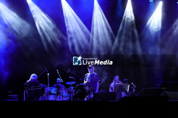 2024-07-16 - Francesco De Gregori - FRANCESCO DE GREGORI - CONCERTS - ITALIAN SINGER AND ARTIST