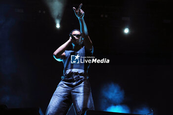 2024-07-19 - Italian-aegyptian singer Mahmood performing on stage during his summer tour at Sequoie Music Park - Bologna, Italy, July 19, 2024 - MAHMOOD 2024 SUMMER TOUR - CONCERTS - ITALIAN SINGER AND ARTIST