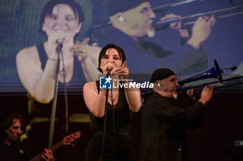 2024-07-24 - Arisa - Rosalba Pippa - performing during the live concert at Maximo Shopping Center - ARISA - ESTATE AL MAXIMO - CONCERTS - ITALIAN SINGER AND ARTIST