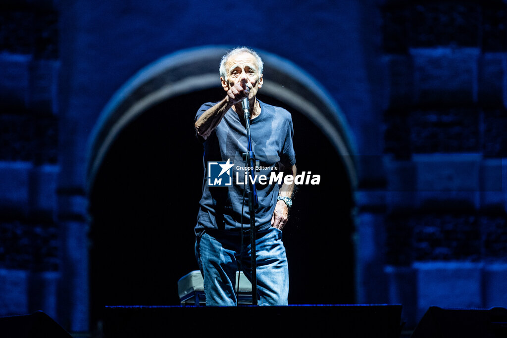 Roberto Vecchioni - Tra il silenzio e il tuono tour - CONCERTS - ITALIAN SINGER AND ARTIST