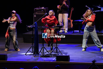 2024-09-27 - Serena Brancale during the concert ‘Baccala on tour’ at Auditorium Parco della Musica on September 27, 2024 in Rome - Italy - SERENA BRANCALE - 